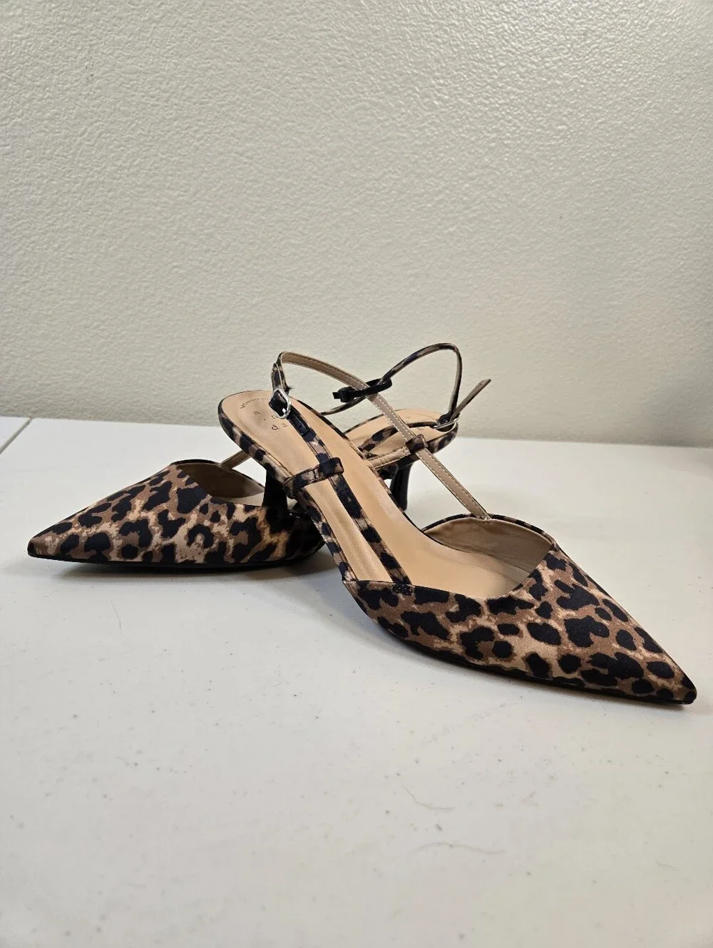 NWoT a new day Leopard Print Slingback Pointed Kitten Heels - Brown/Black Size 7 - Picture 10 of 10